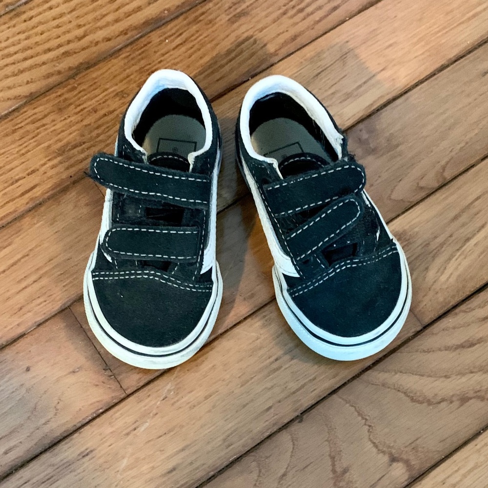 Vans: Toddler Sneakers Size 5.0